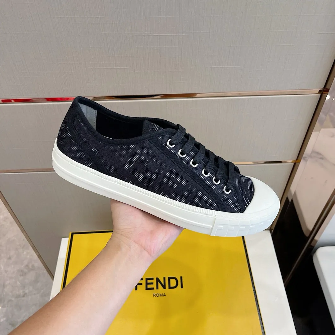 Factory price: 380 new Fendi Fendǐ Domino sneakers with jacquard FF pattern, embossed FF pattern on the toe, canvas upper, T men's men's shoes 💰U customized outsole Size: 38-45, (45 customized)